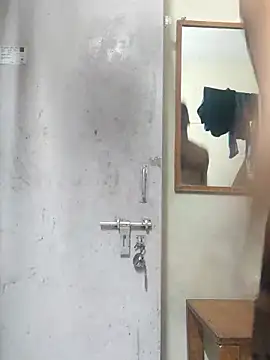 Wild-Honey online show from 09/27/25, 02:55