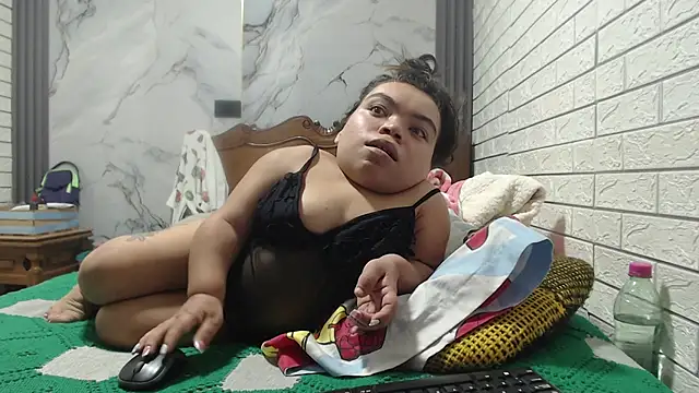 Snapshot of Michelle_Brooks chatting on 02/01/25, 03:52 Michelle Brooks online show from 02/01/25, 03:52