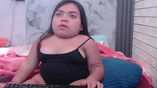 Snapshot of Michelle_Brooks chatting on 10/16/25, 07:20 Michelle Brooks online show from 10/16/25, 07:20