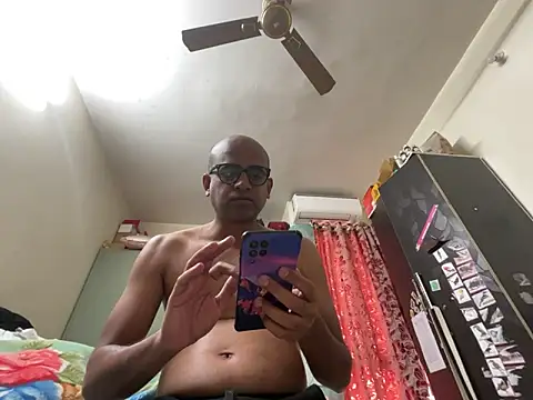 SammyChocolateIndian online show from 02/06/25, 07:56