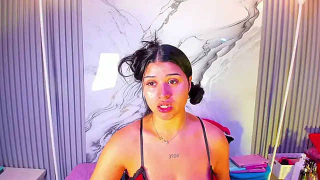 venusowen  online show from 06/13/26, 02:37