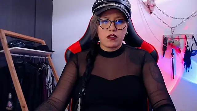 LilithSharon online show from 01/15/25, 05:37