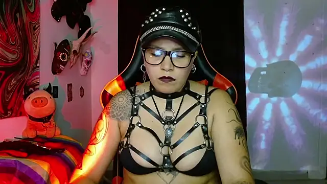 LilithSharon online show from 06/07/26, 05:27