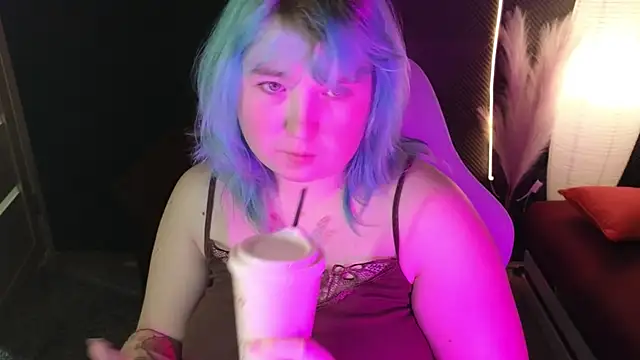 Snapshot of ChimberWol chatting on 10/07/25, 01:36 ChimberWol online show from 10/07/25, 01:36