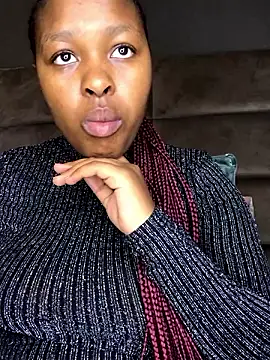 SelfMadeBarb online show from 12/03/24, 07:54