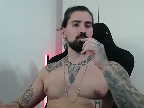 MateoHunk online show from 09/30/25, 04:34