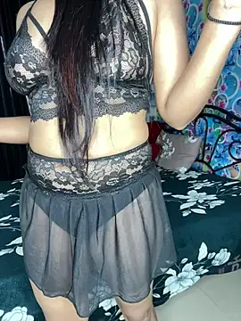 Hot royalbhabhi online show from 12/25/24, 10:28