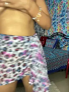 Hot royalbhabhi online show from 01/27/25, 02:35