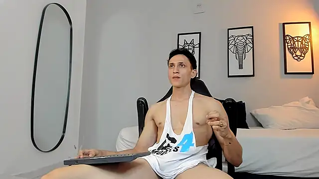 connor twink online show from 12/18/24, 06:57