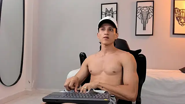 connor twink online show from 01/15/25, 02:17