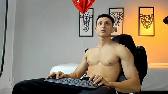 connor twink online show from 02/14/25, 10:36