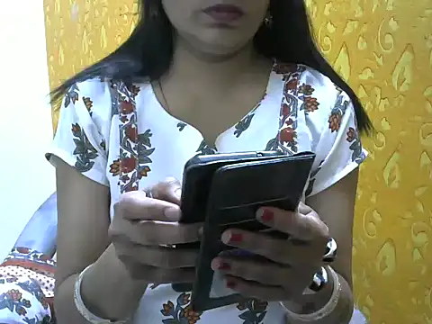 l l ish online show from 03/09/25, 07:45