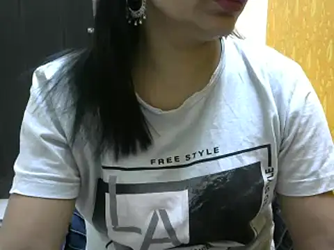 l l ish online show from 03/11/25, 04:43
