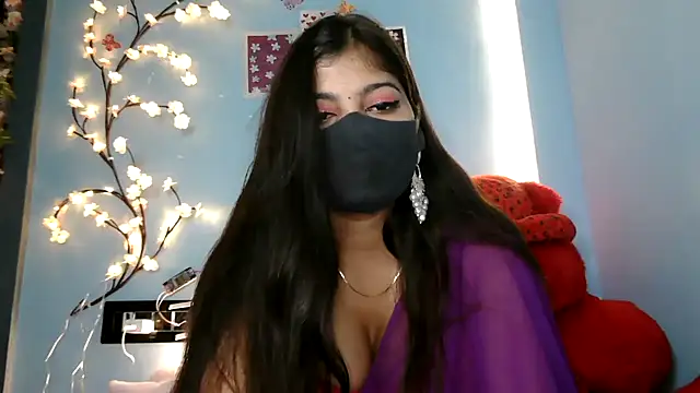 Reena Singh53 online show from 09/26/25, 02:32