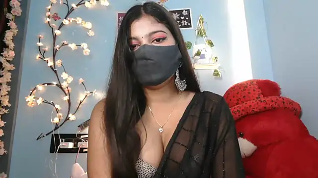 Reena Singh53 online show from 10/27/25, 01:26