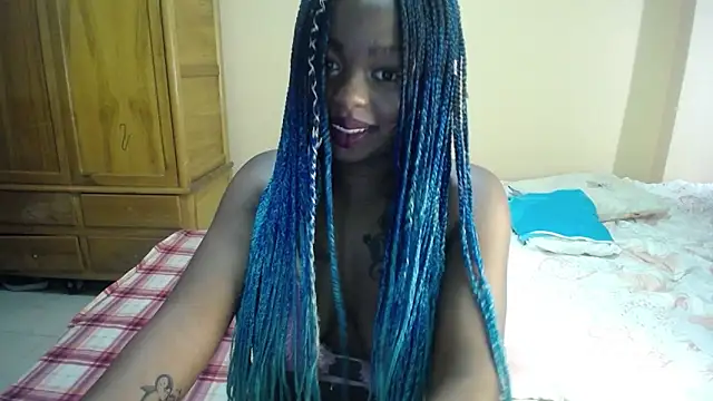  Zooee online show from 02/18/25, 01:44