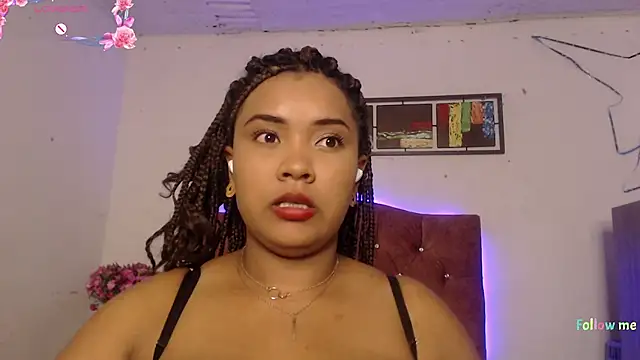 Evelyn Sandoval online show from 01/06/25, 04:04