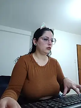 babyluna939 online show from 07/02/26, 04:13