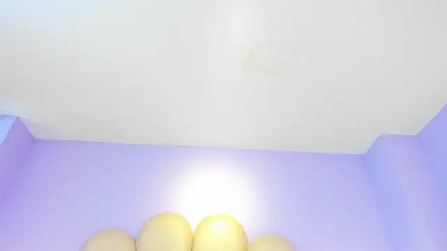 Isis Osman online show from 05/28/26, 07:33