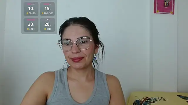 anybellucci43 online show from 12/13/24, 09:09
