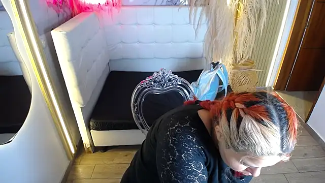 Bruja  Scarlata online show from 11/22/25, 11:09