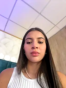 AnitaKariri online show from 09/17/25, 08:49