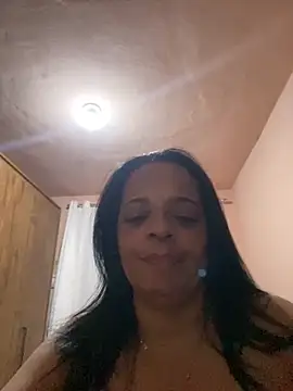 Snapshot of lomagata chatting on 04/04/26, 02:21 lomagata online show from 04/04/26, 02:21