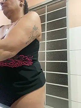 Snapshot of lomagata chatting on 07/21/26, 10:45 lomagata online show from 07/21/26, 10:45