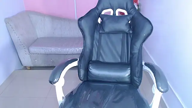 mychell ch online show from 12/12/24, 04:15