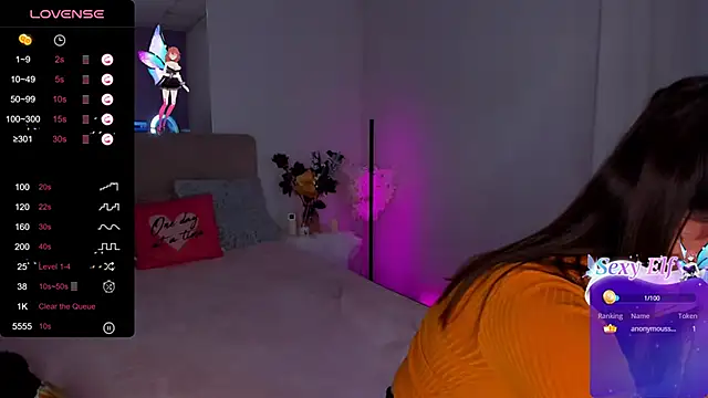 Laura Leee online show from 12/13/24, 09:24