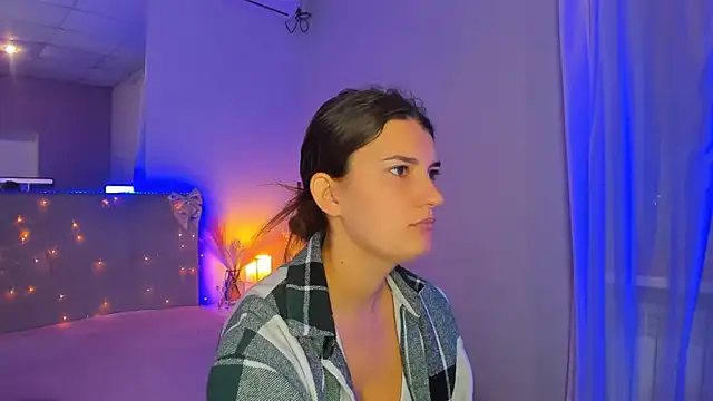 Laura Leee online show from 07/26/26, 05:26