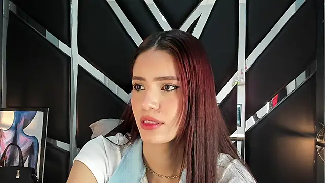 Madie  collins online show from 01/06/25, 12:46