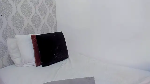 martina rivera  online show from 10/03/25, 12:13