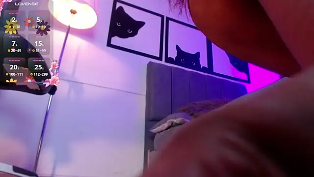 VictoriaMontero30000 online show from 03/21/25, 10:06