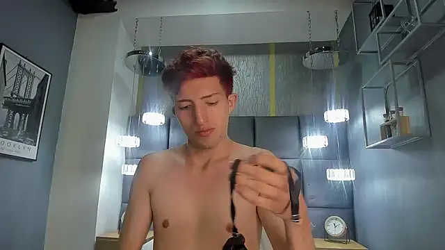 Un Slutty online show from 12/17/24, 05:04