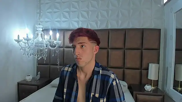 Un Slutty online show from 12/29/24, 08:04