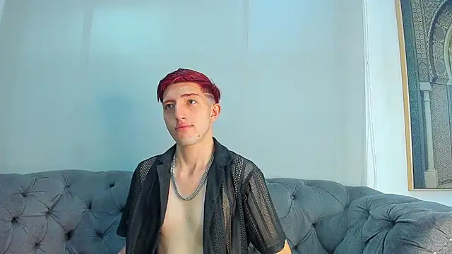 Un Slutty online show from 12/30/24, 08:15