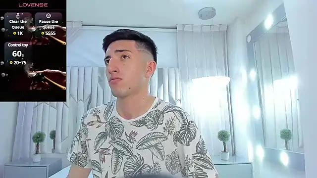 Un Slutty online show from 03/04/25, 07:22