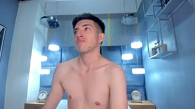 Un Slutty online show from 03/12/25, 06:22