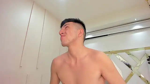 Un Slutty online show from 09/13/25, 06:40