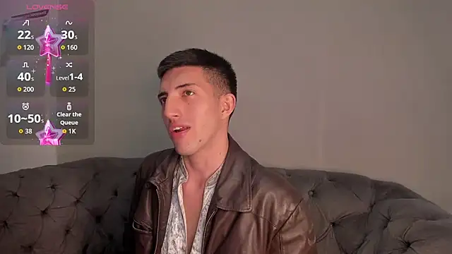 Un Slutty online show from 10/13/25, 07:14