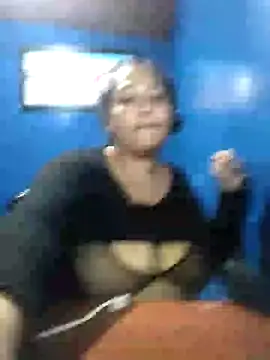 Snapshot of love_evelin chatting on 02/01/25, 06:29 love evelin online show from 02/01/25, 06:29