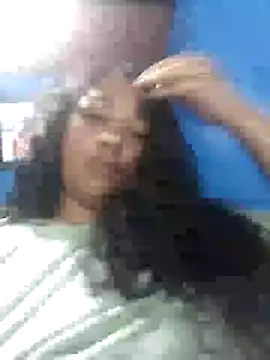 Snapshot of love_evelin chatting on 02/18/25, 08:47 love evelin online show from 02/18/25, 08:47