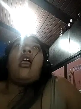 Snapshot of love_evelin chatting on 03/07/25, 05:06 love evelin online show from 03/07/25, 05:06