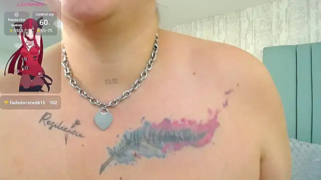 KarllaWalker online show from 01/04/25, 11:43