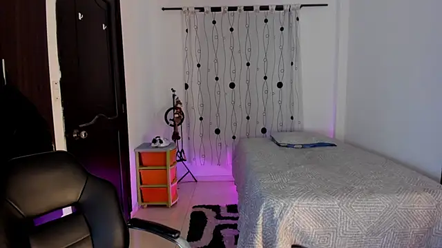 alessandro wizard online show from 03/19/25, 01:10