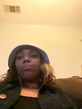 butterflybootyy online show from 12/04/24, 02:42