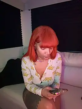 butterflybootyy online show from 10/18/25, 05:21