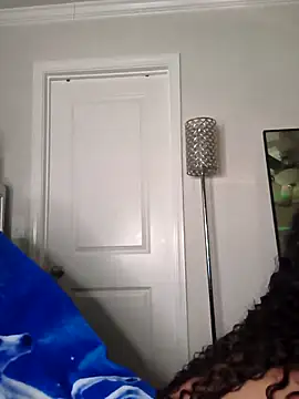 butterflybootyy online show from 05/17/26, 08:12