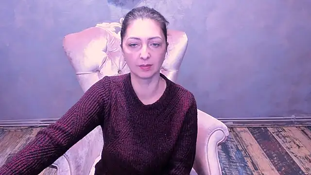 DivinSandra online show from 03/18/26, 05:43